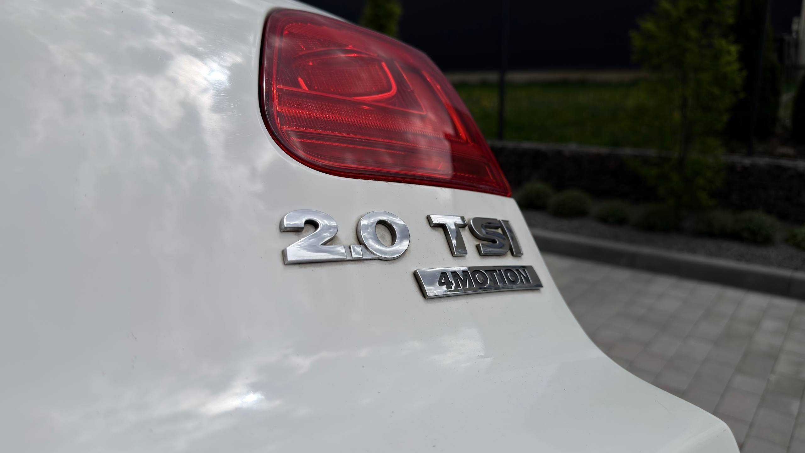 VOLKSWAGEN TIGUAN SE 2012