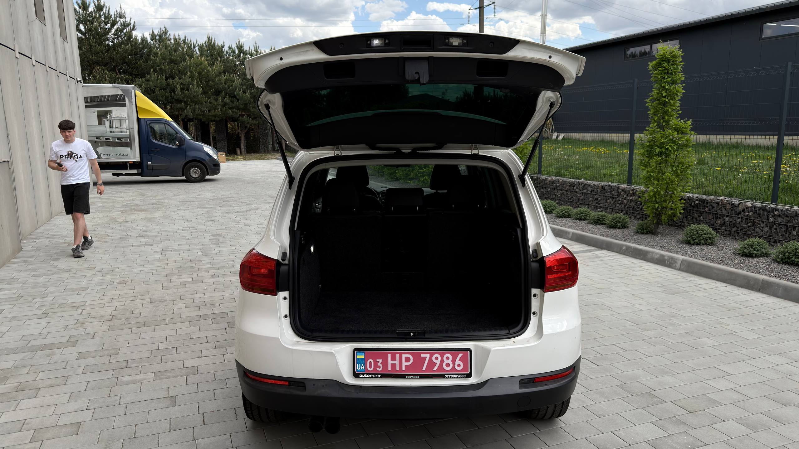 VOLKSWAGEN TIGUAN SE 2012
