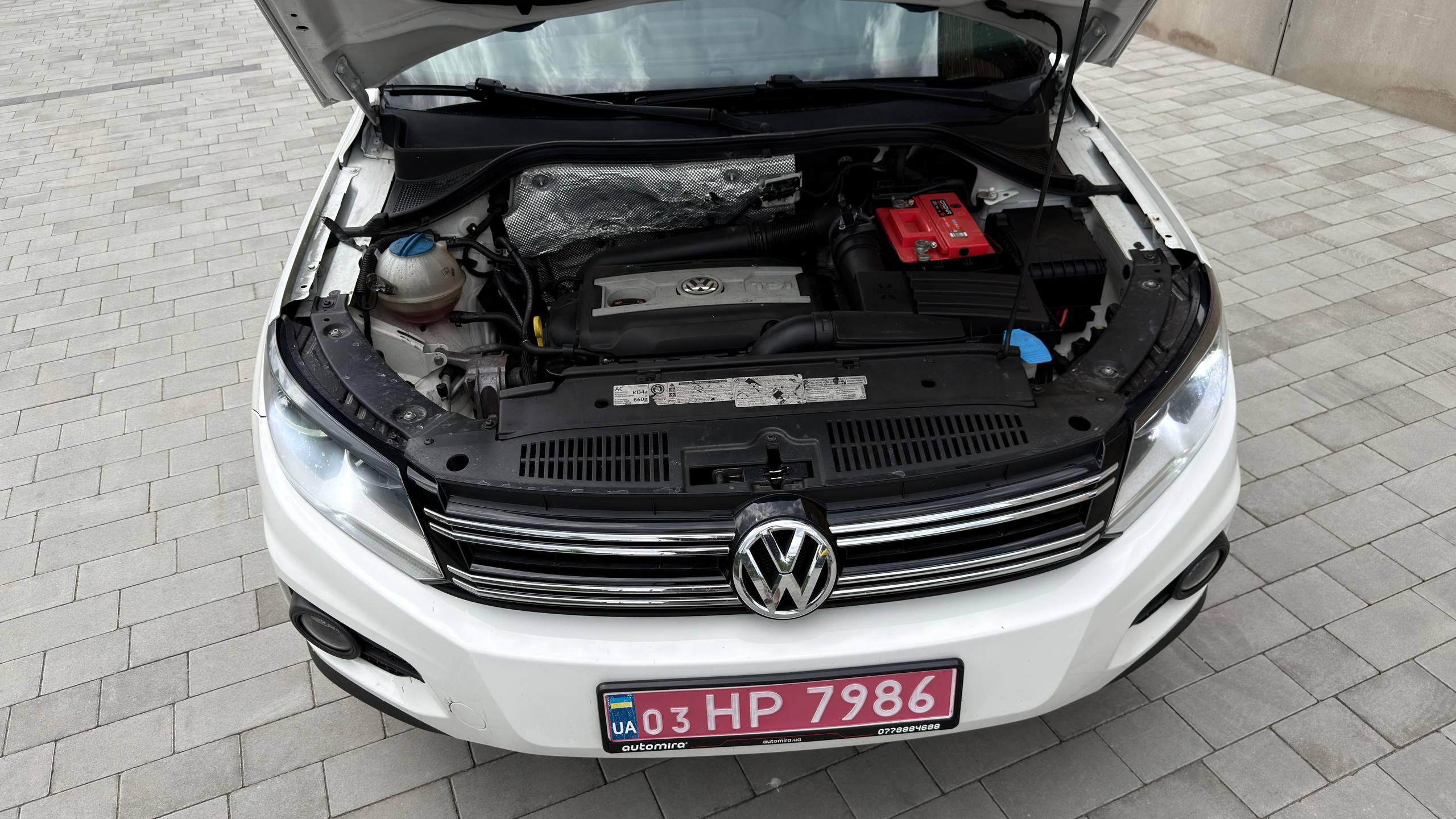 VOLKSWAGEN TIGUAN SE 2012