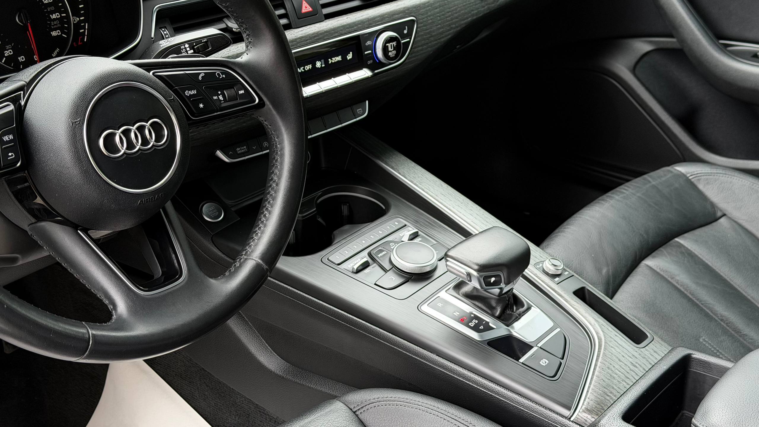 AUDI A4 PREMIUM 2017