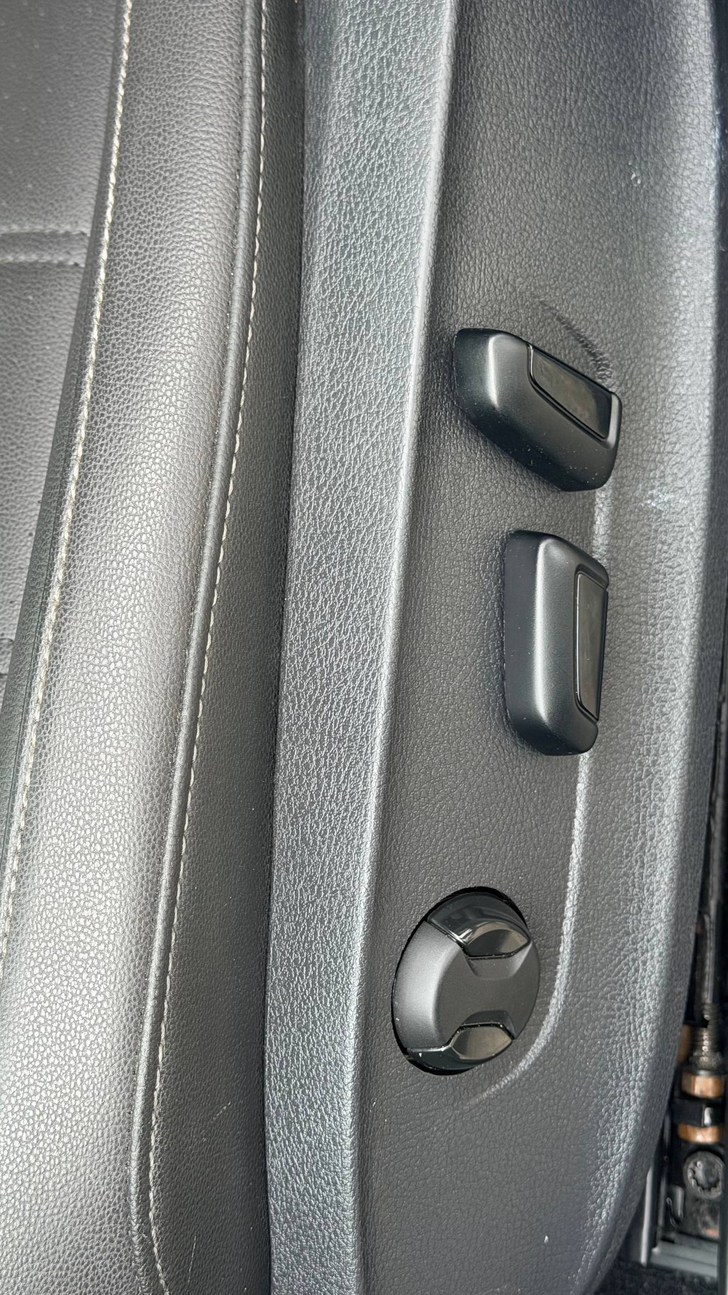 VOLKSWAGEN PASSAT SE 2021
