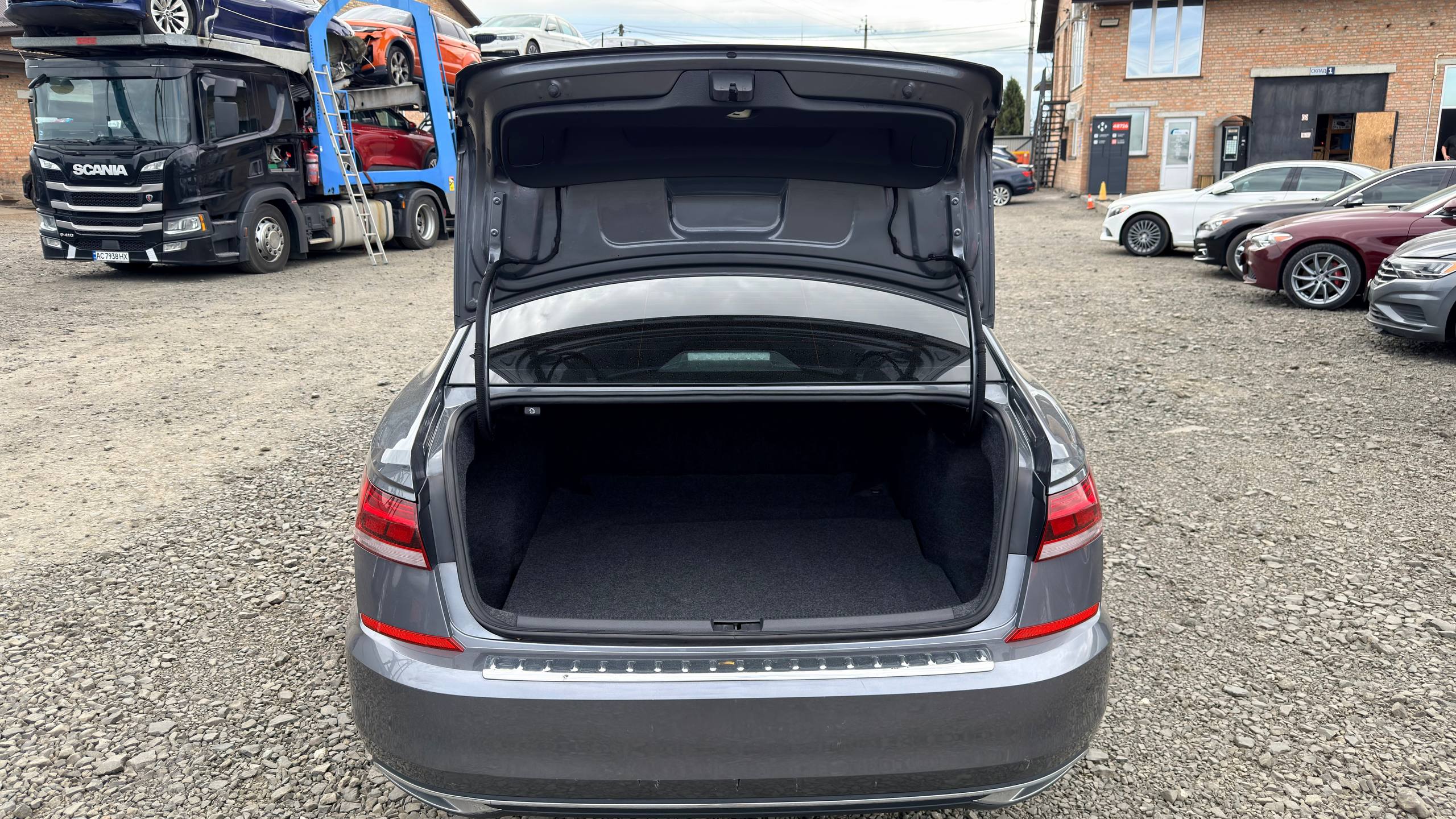 VOLKSWAGEN PASSAT SE 2021