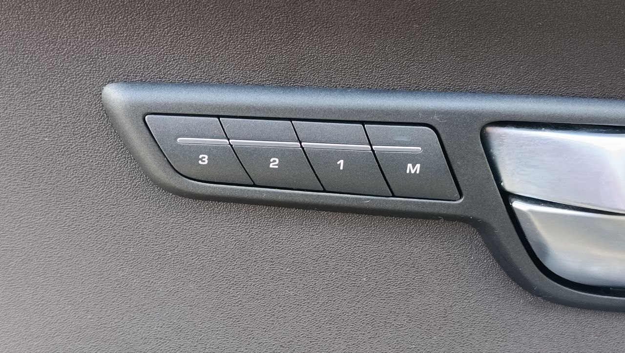 LAND ROVER RANGE ROVER EVOQUE PURE PLUS 2015