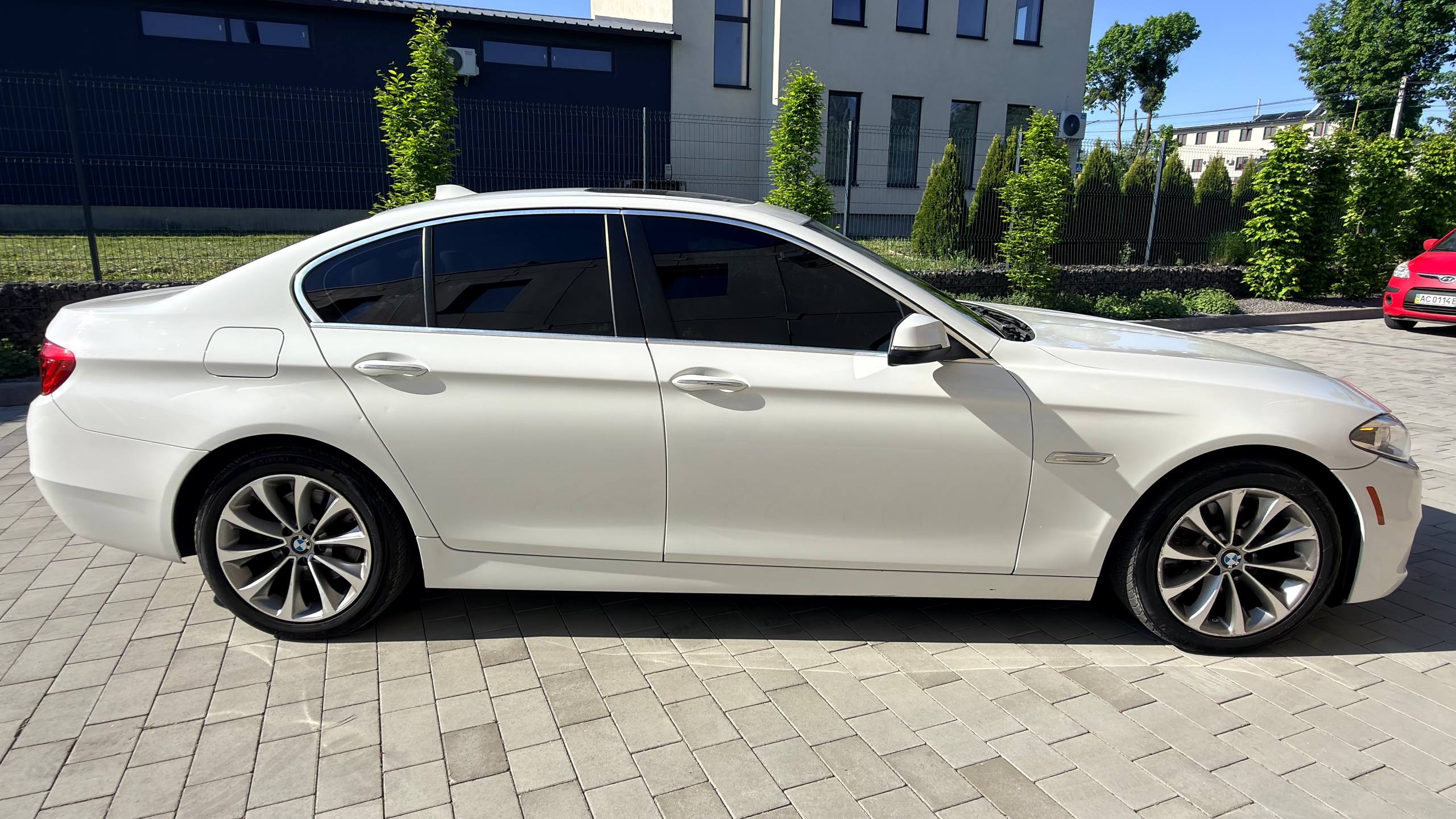 BMW 528 XI 2015
