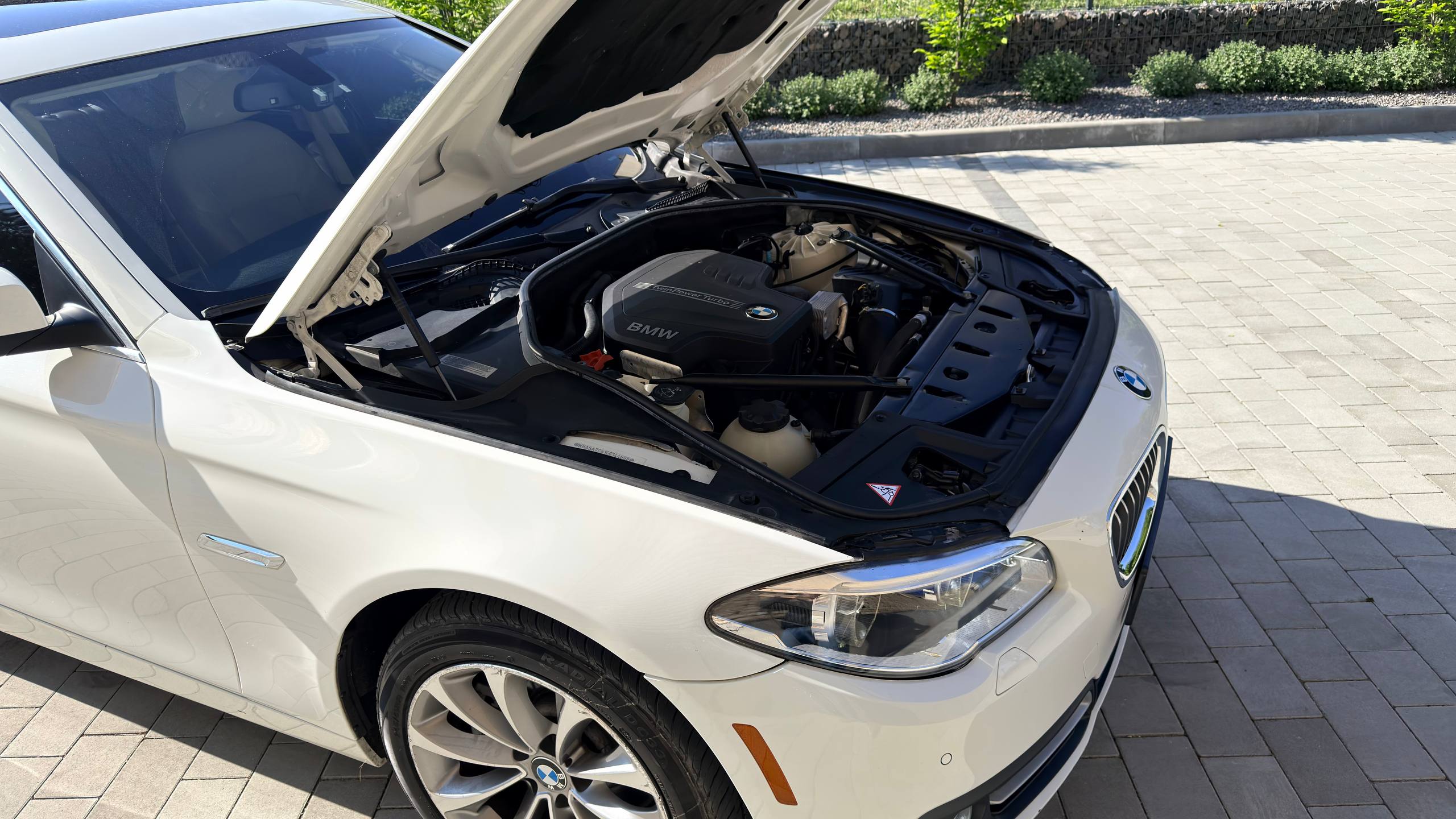BMW 528 XI 2015