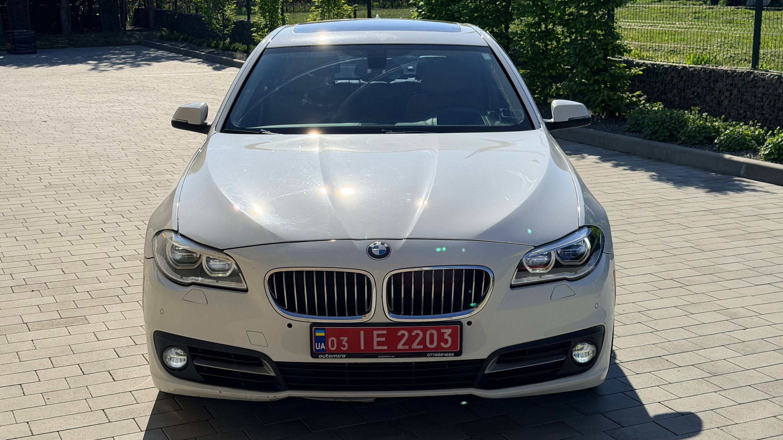 BMW 528 XI 2015