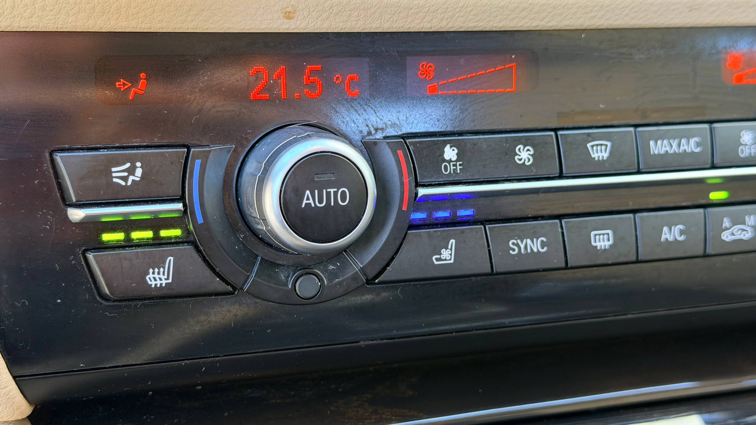 BMW 528 XI 2015
