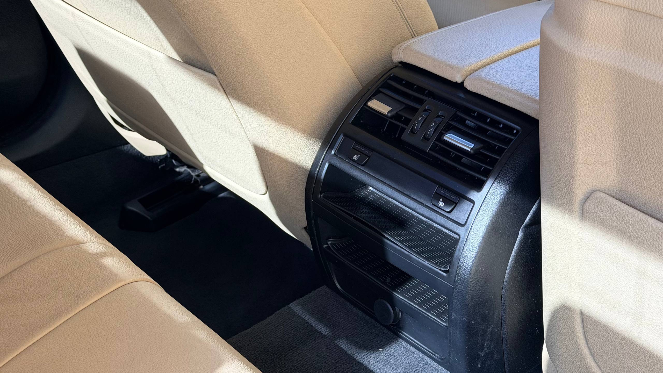 BMW 528 XI 2015