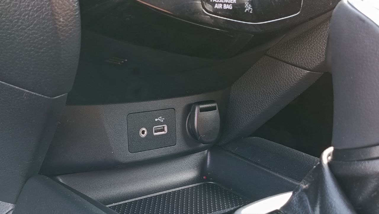 NISSAN ROGUE SV 2018