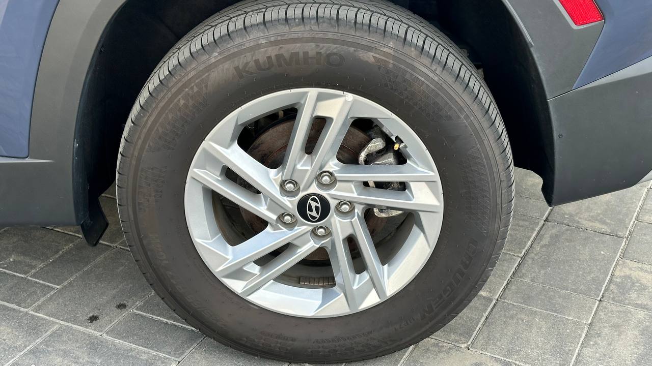 HYUNDAI TUCSON SE 2025
