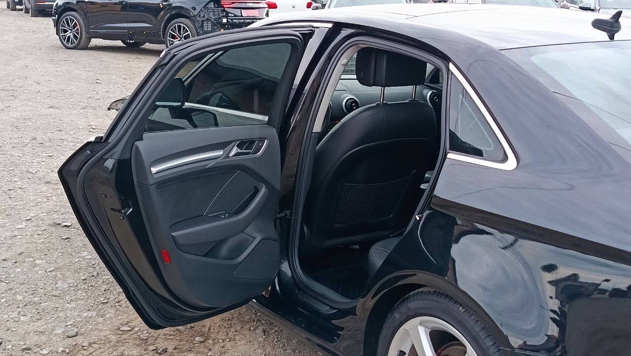 AUDI A3 PREMIUM 2015