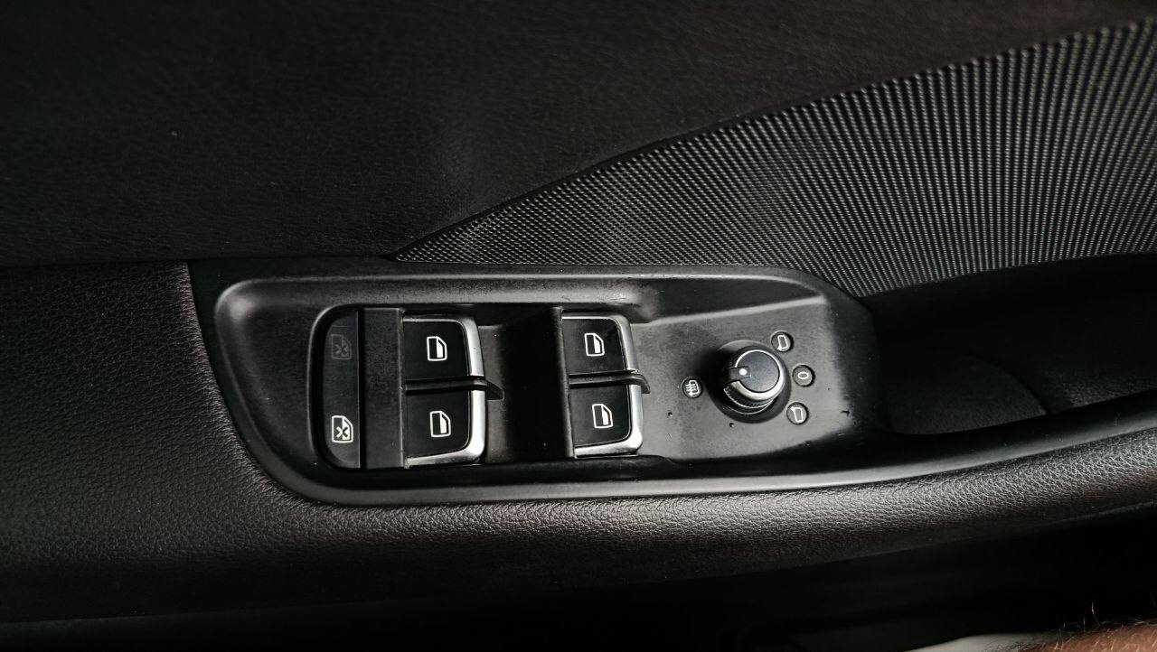 AUDI A3 PREMIUM 2015