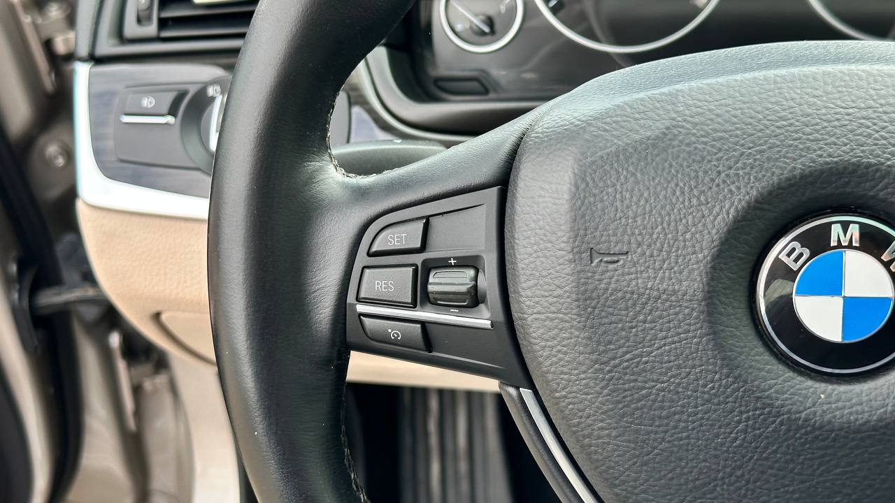BMW 528 XI 2014