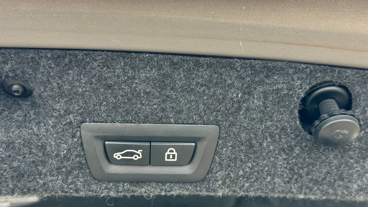 BMW 528 XI 2014