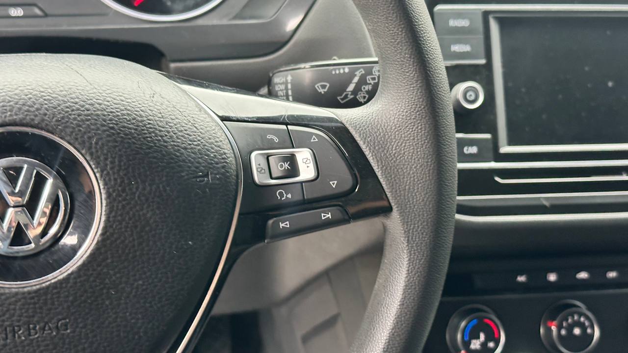 VOLKSWAGEN TIGUAN S 2017