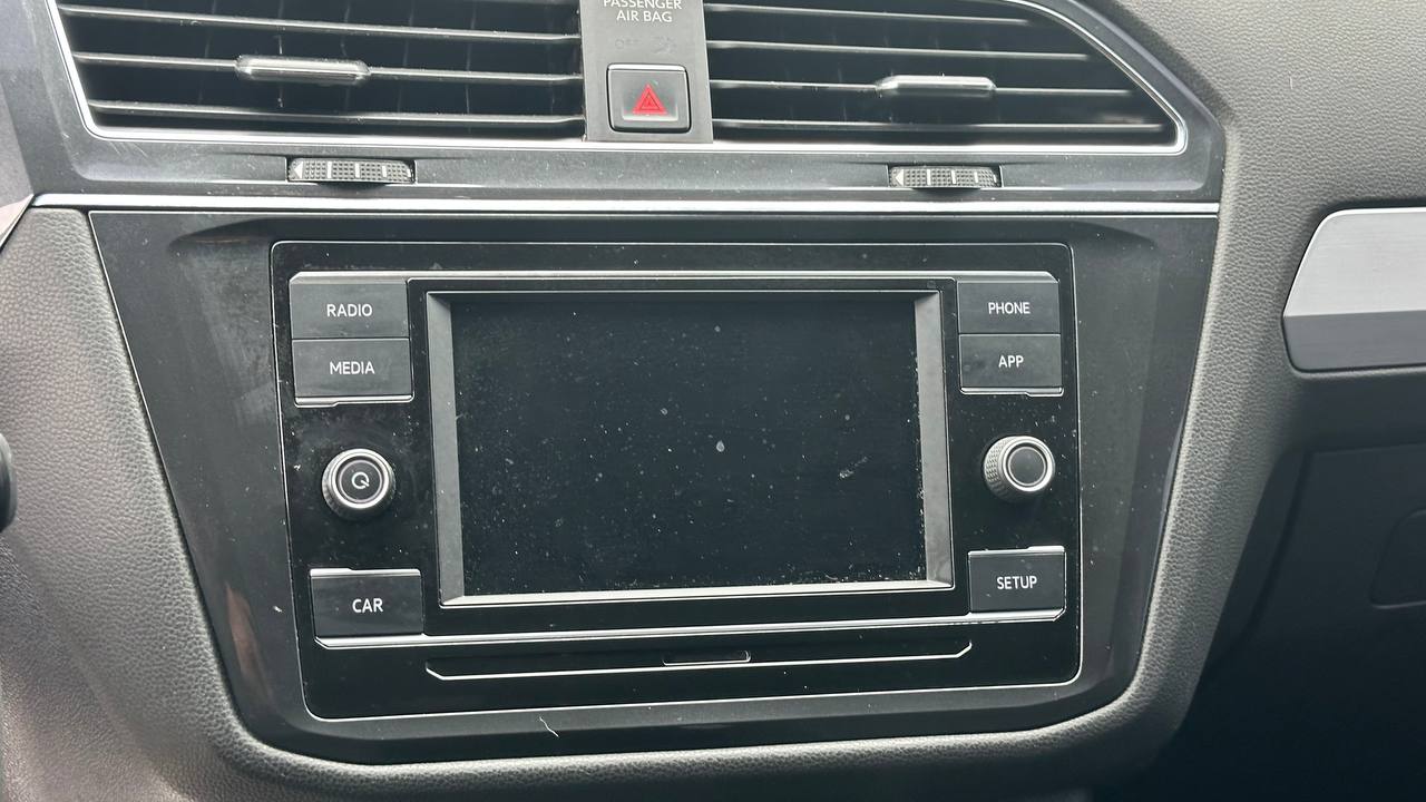 VOLKSWAGEN TIGUAN S 2017
