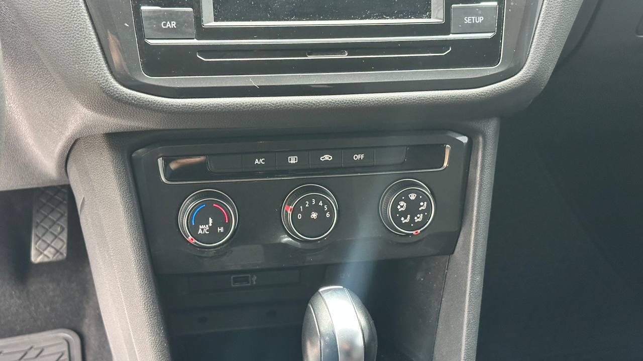 VOLKSWAGEN TIGUAN S 2017