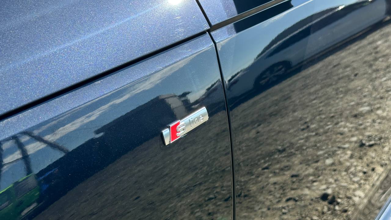 AUDI A4 ULTRA PREMIUM PLUS 2017