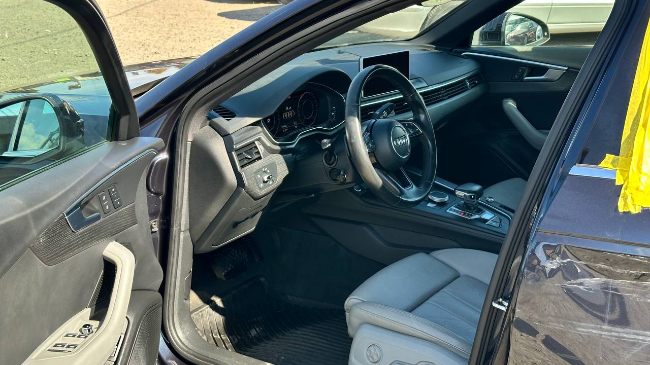 AUDI A4 ULTRA PREMIUM PLUS 2017