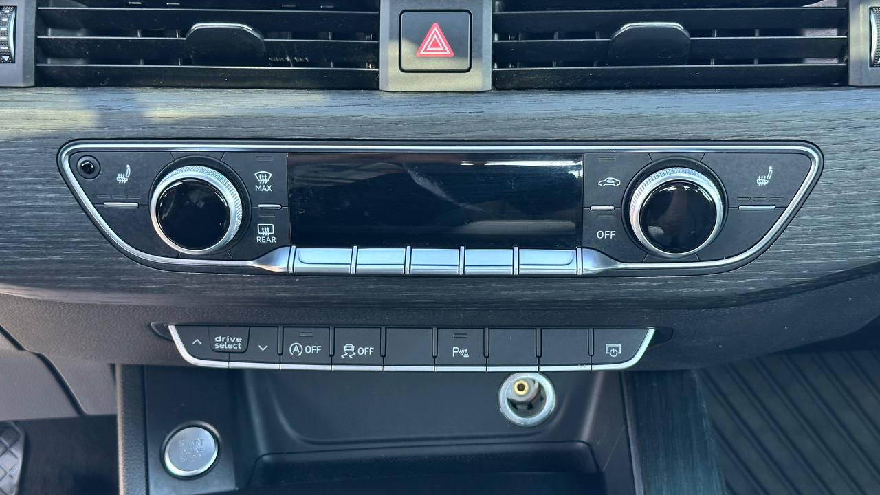 AUDI A4 ULTRA PREMIUM PLUS 2017