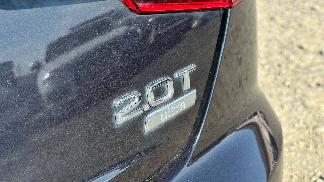 AUDI A4 ULTRA PREMIUM PLUS 2017