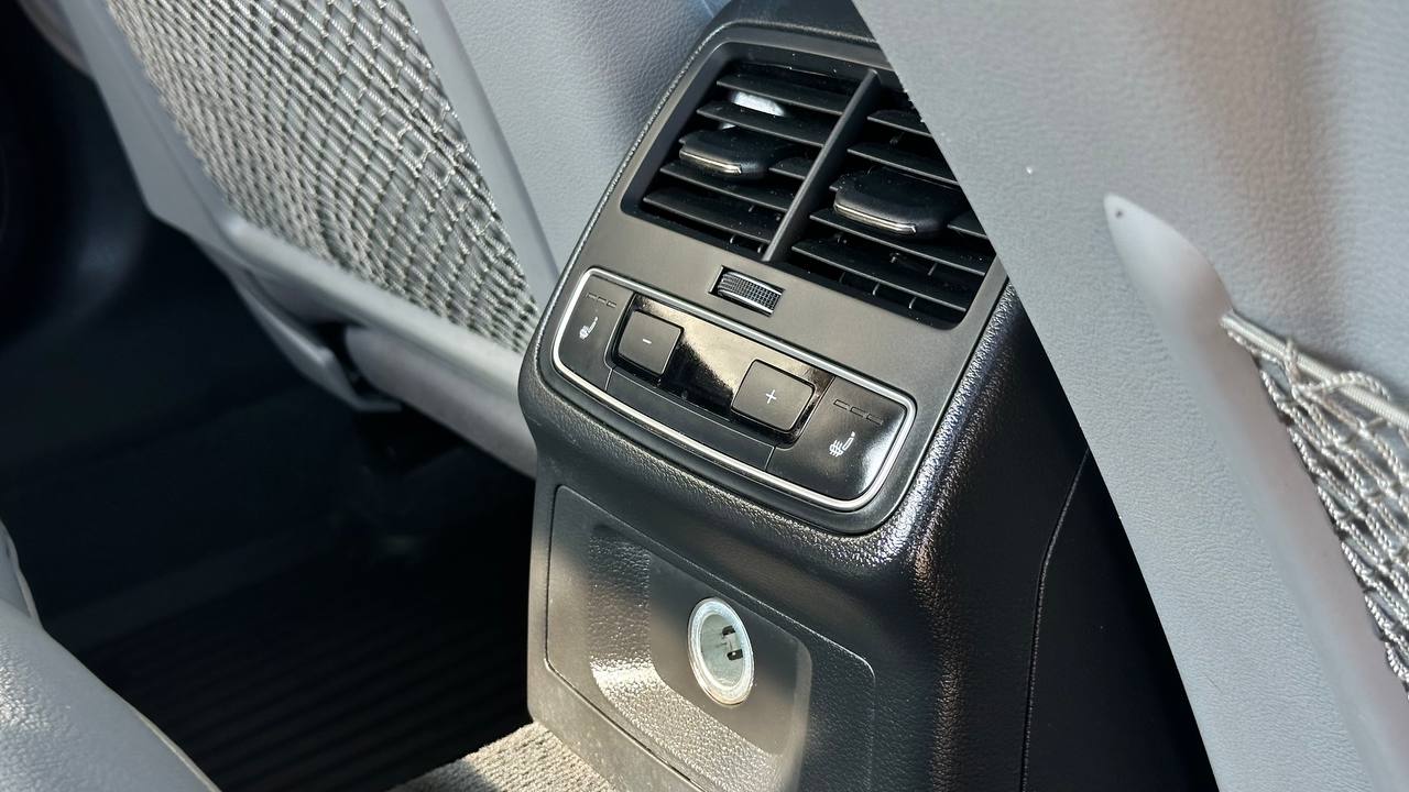 AUDI A4 ULTRA PREMIUM PLUS 2017