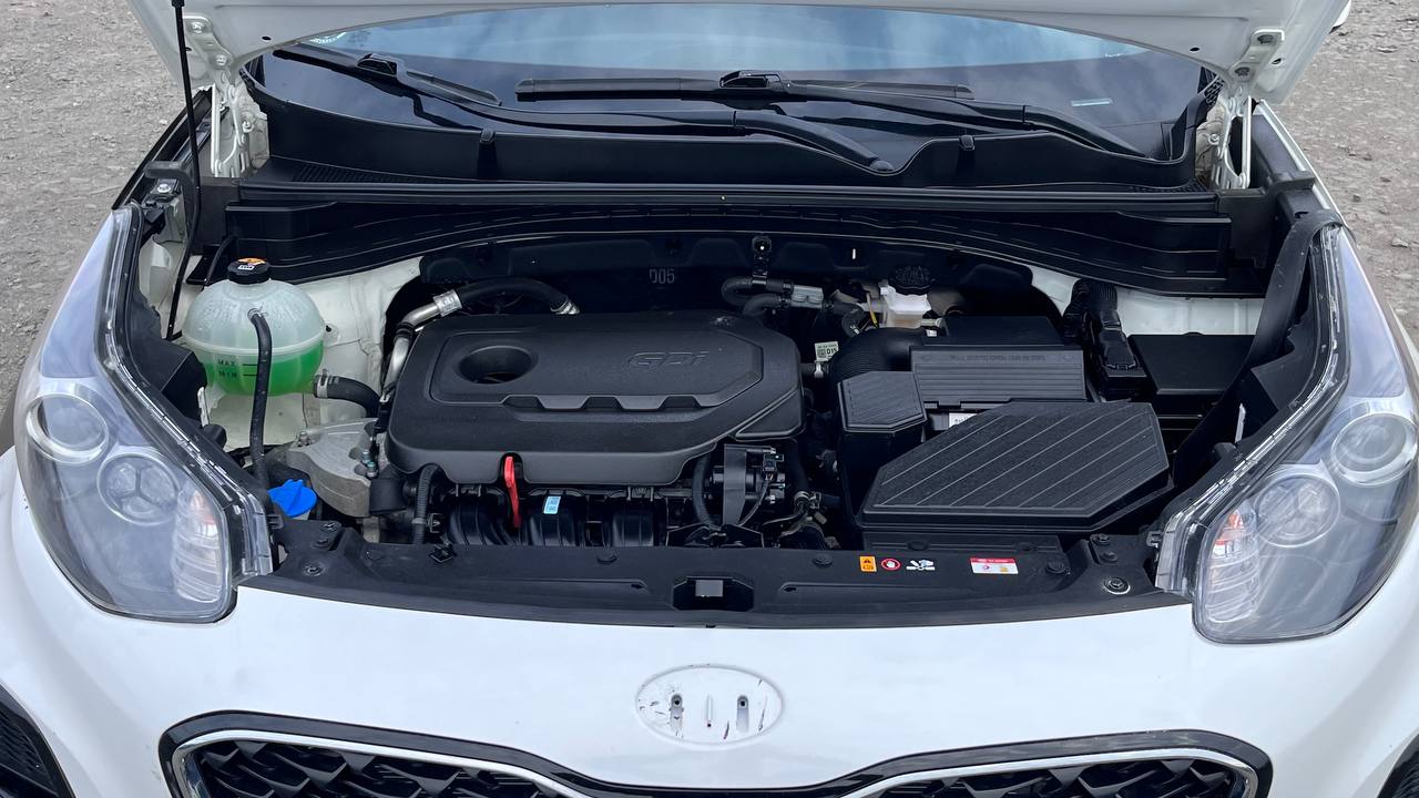KIA SPORTAGE LX 2020