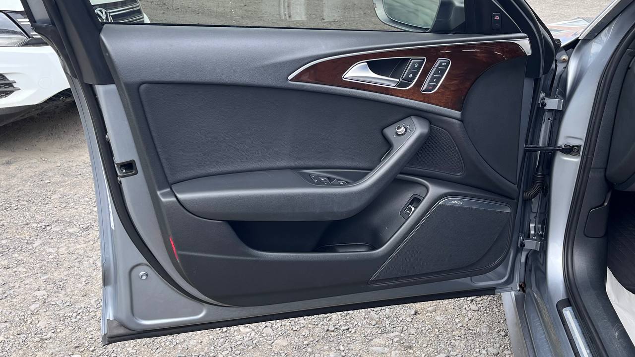 AUDI A6 PREMIUM PLUS 2015