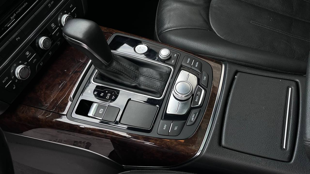 AUDI A6 PREMIUM PLUS 2015