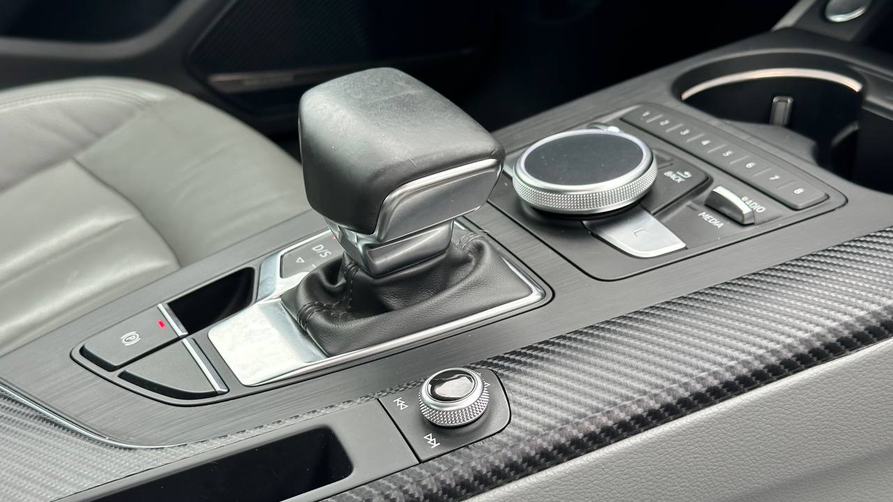AUDI A4 PREMIUM PLUS 2016