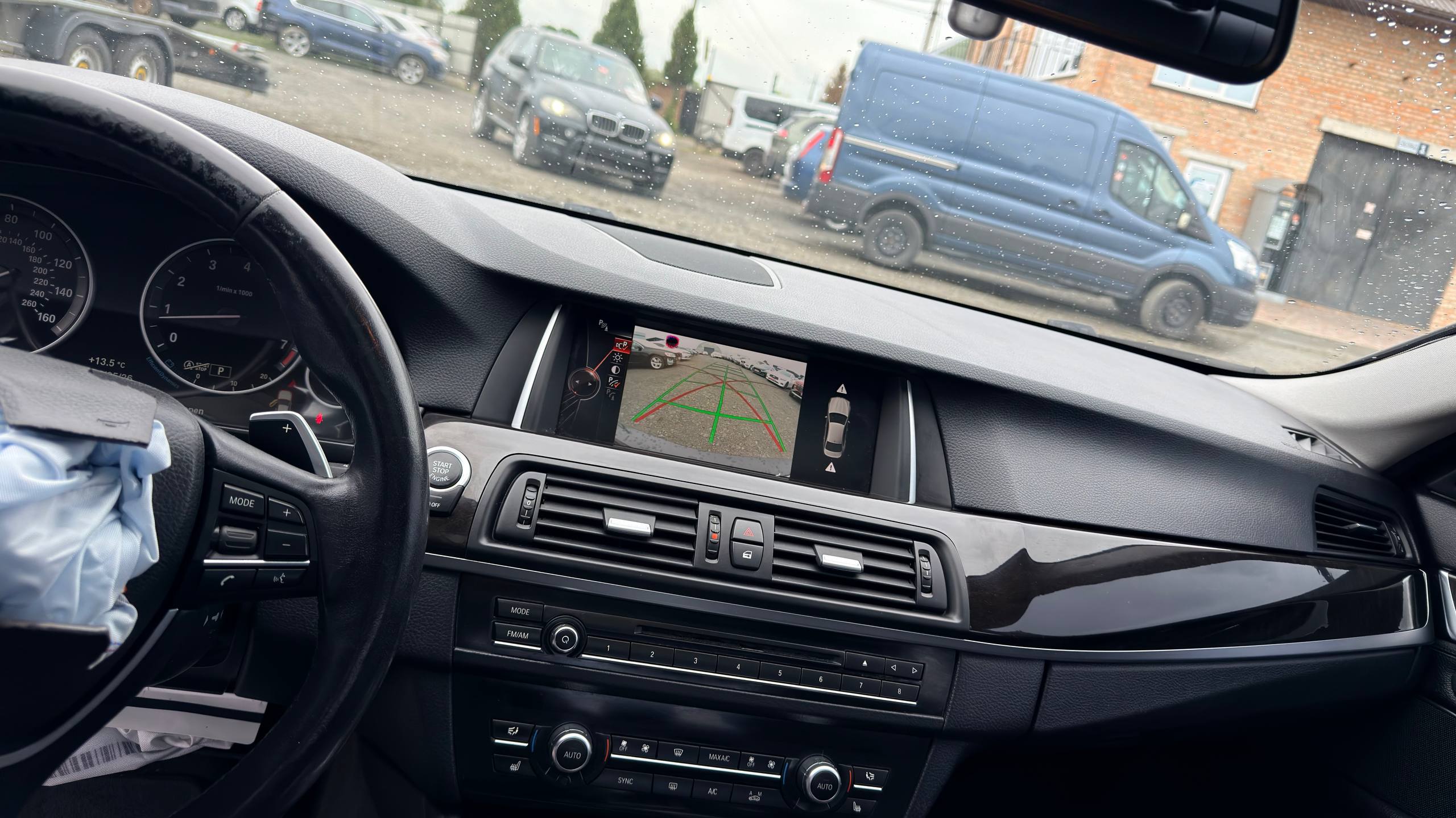 BMW 528 I XDRIVE 2015