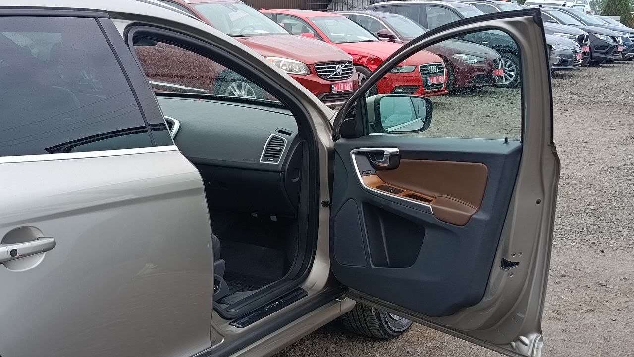 VOLVO XC60 T5 DRIVE-E PREMIER 2015