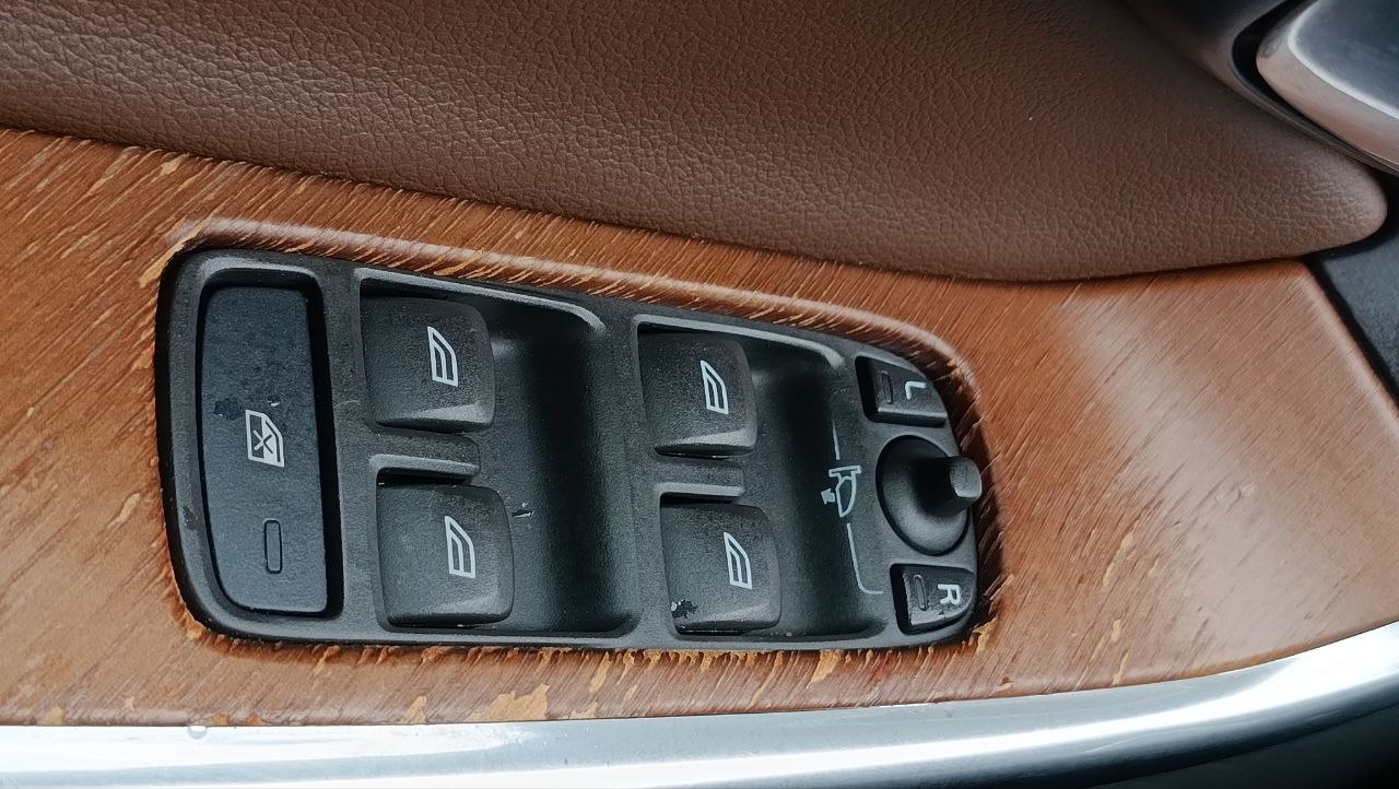 VOLVO XC60 T5 DRIVE-E PREMIER 2015