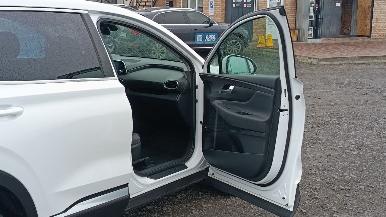 HYUNDAI SANTA FE SE 2020