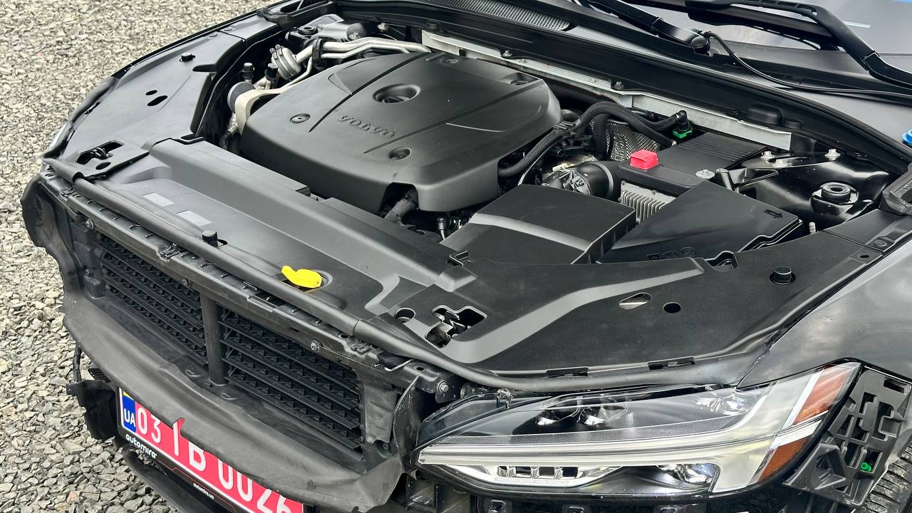 VOLVO S90 T5 MOMENTUM 2016