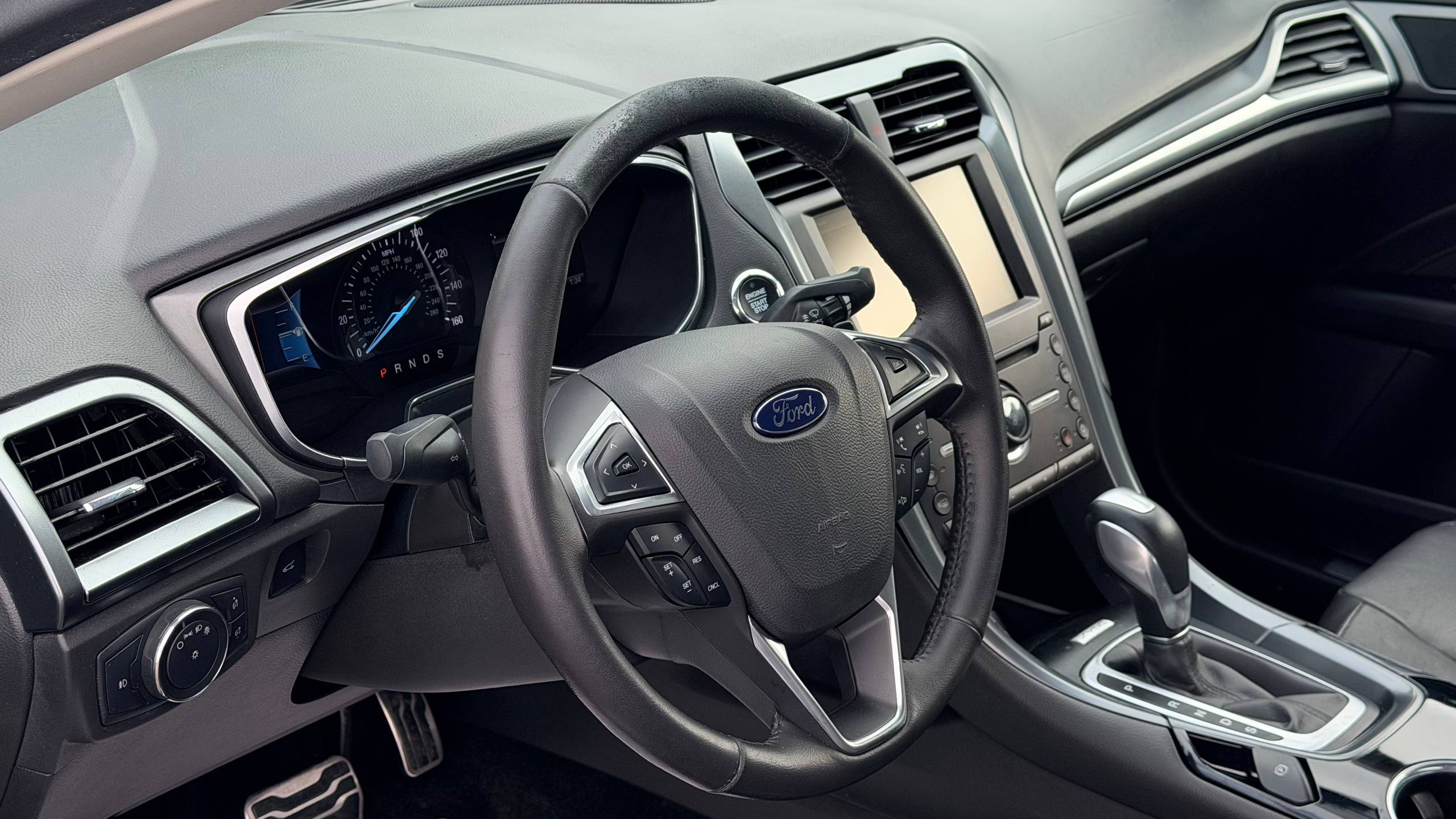 FORD FUSION TITANIUM 2015
