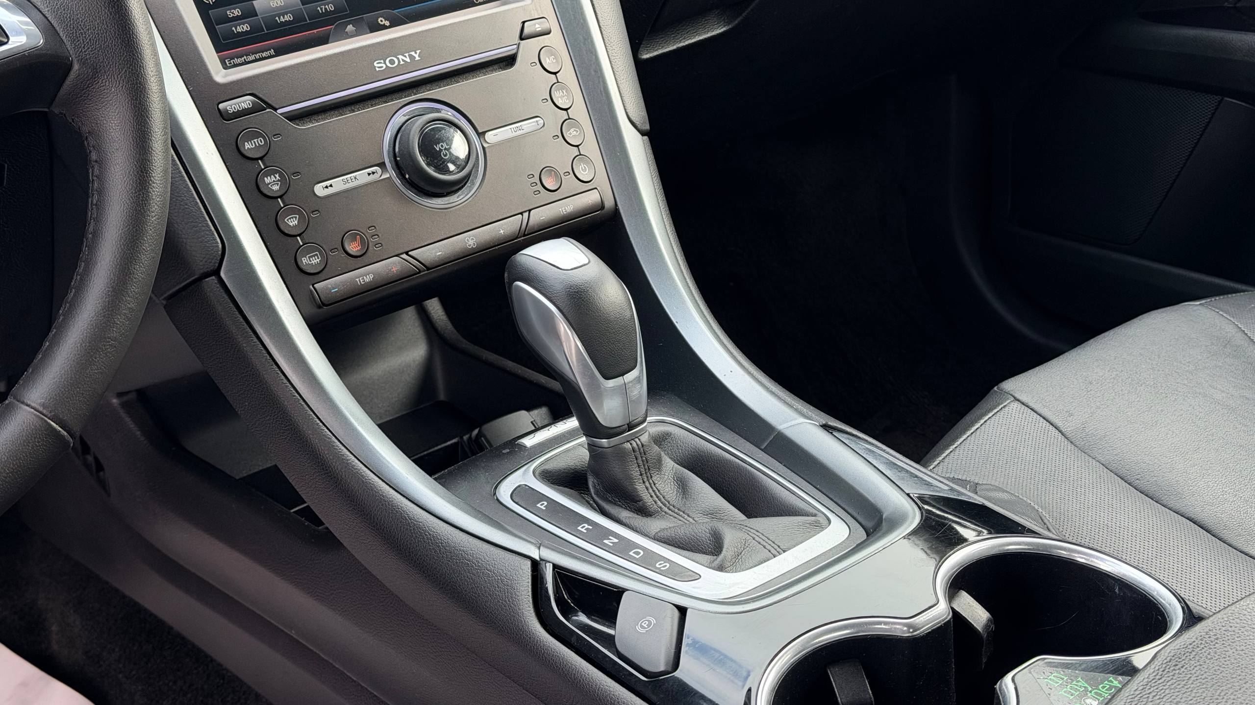 FORD FUSION TITANIUM 2015