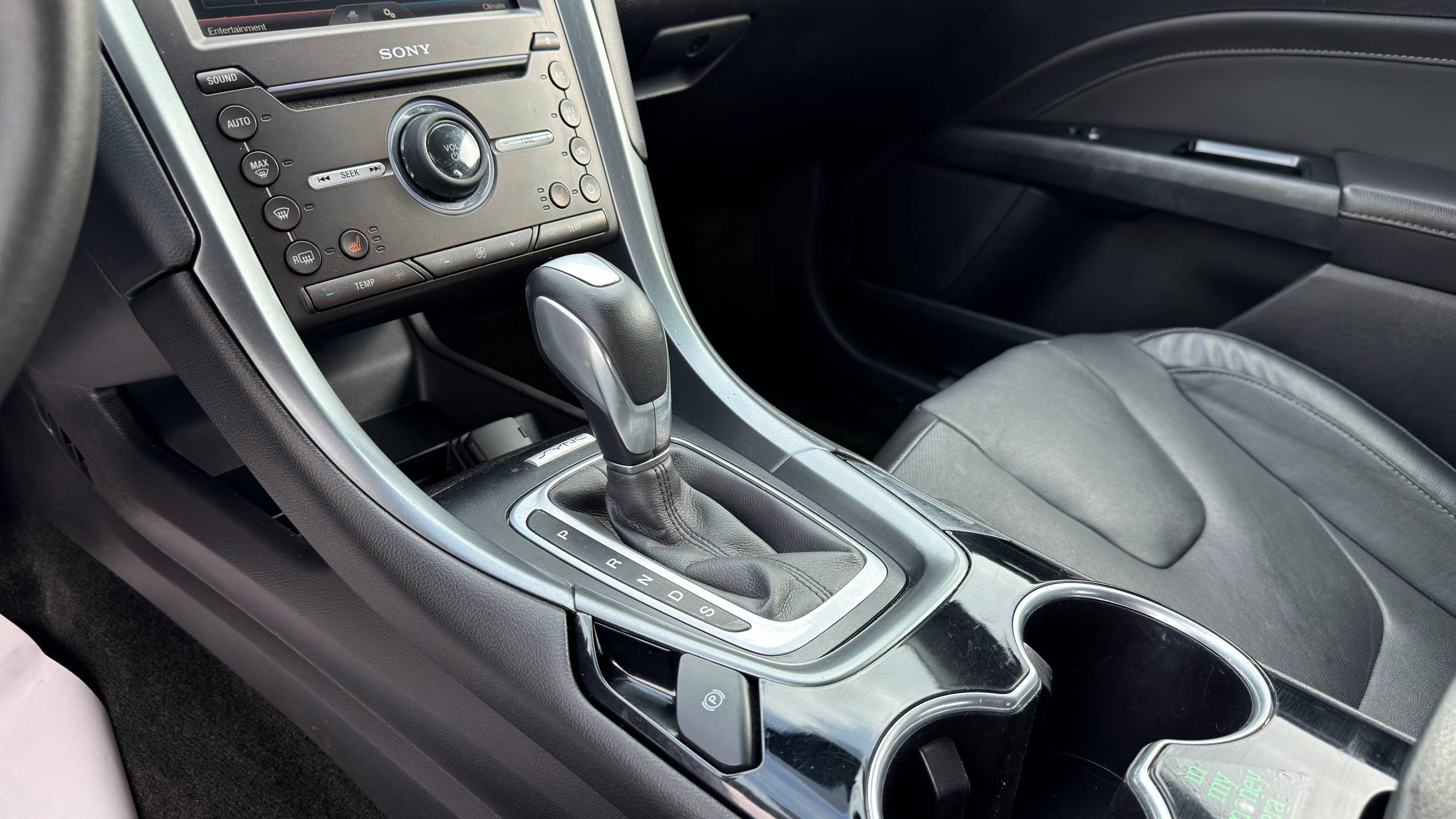 FORD FUSION TITANIUM 2015