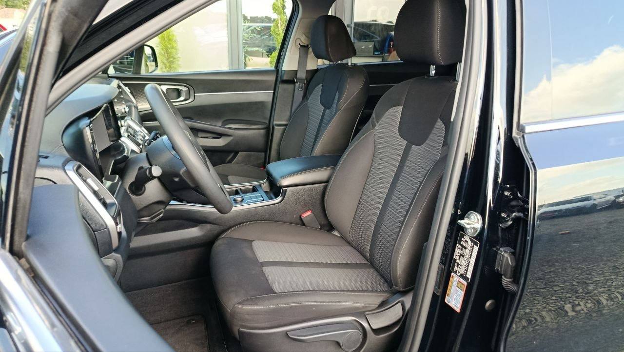 KIA SORENTO LX 2023