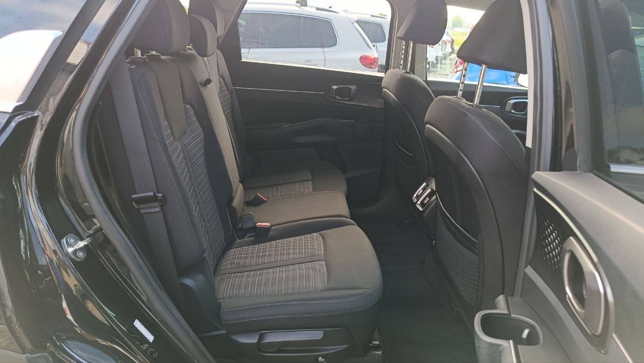 KIA SORENTO LX 2023