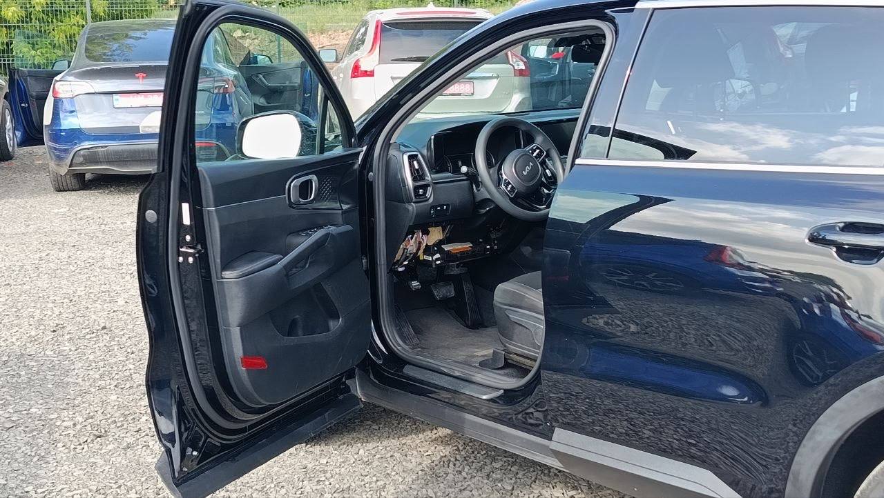 KIA SORENTO LX 2023