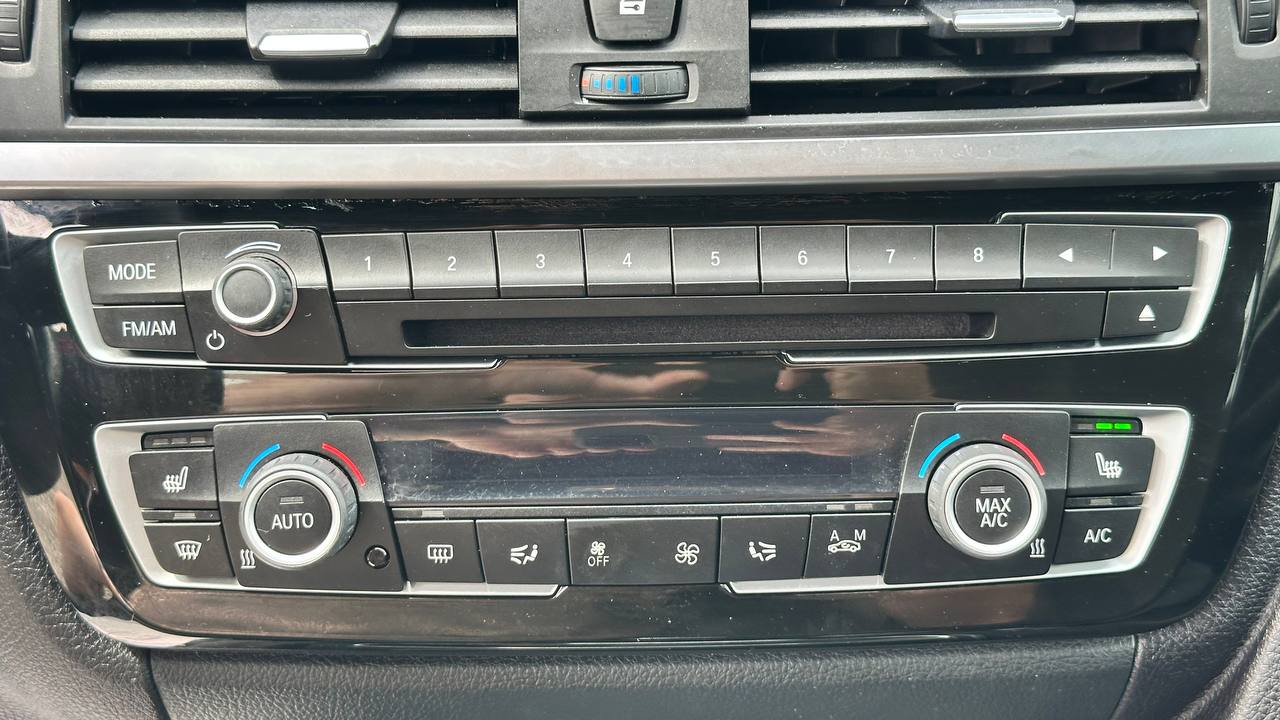 BMW 330 XIGT 2016