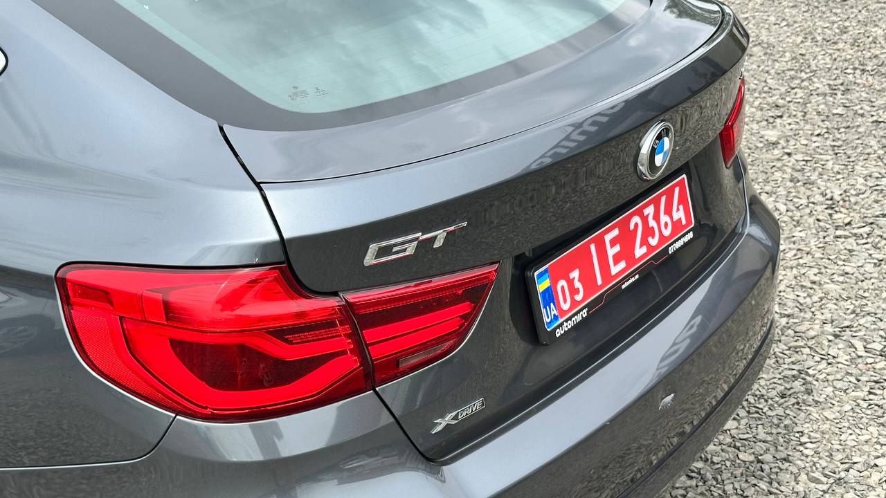 BMW 330 XIGT 2016