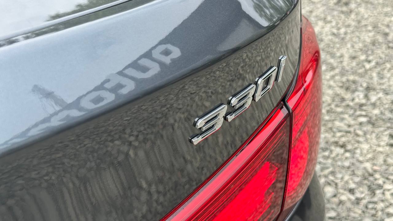 BMW 330 XIGT 2016