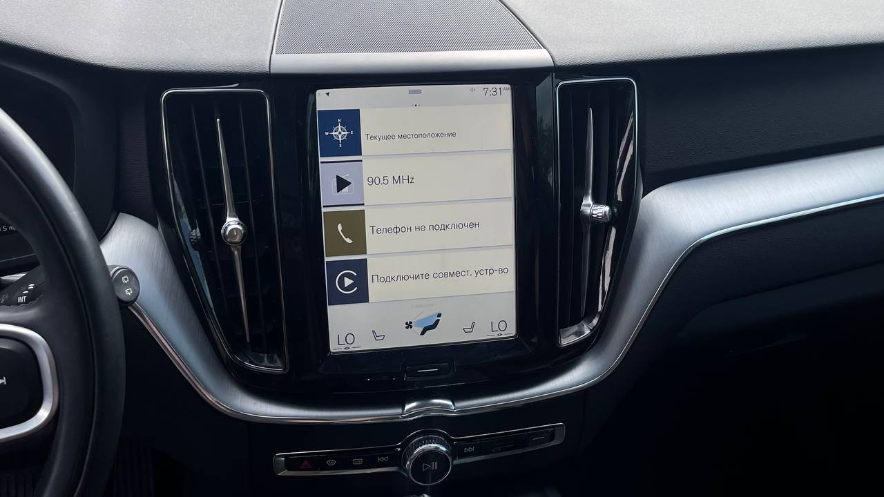 VOLVO XC60 T5 MOMENTUM 2017