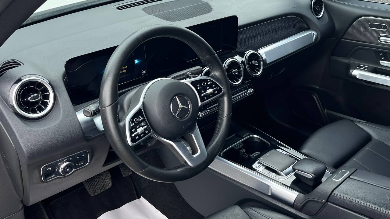 MERCEDES-BENZ GLB 250 2020