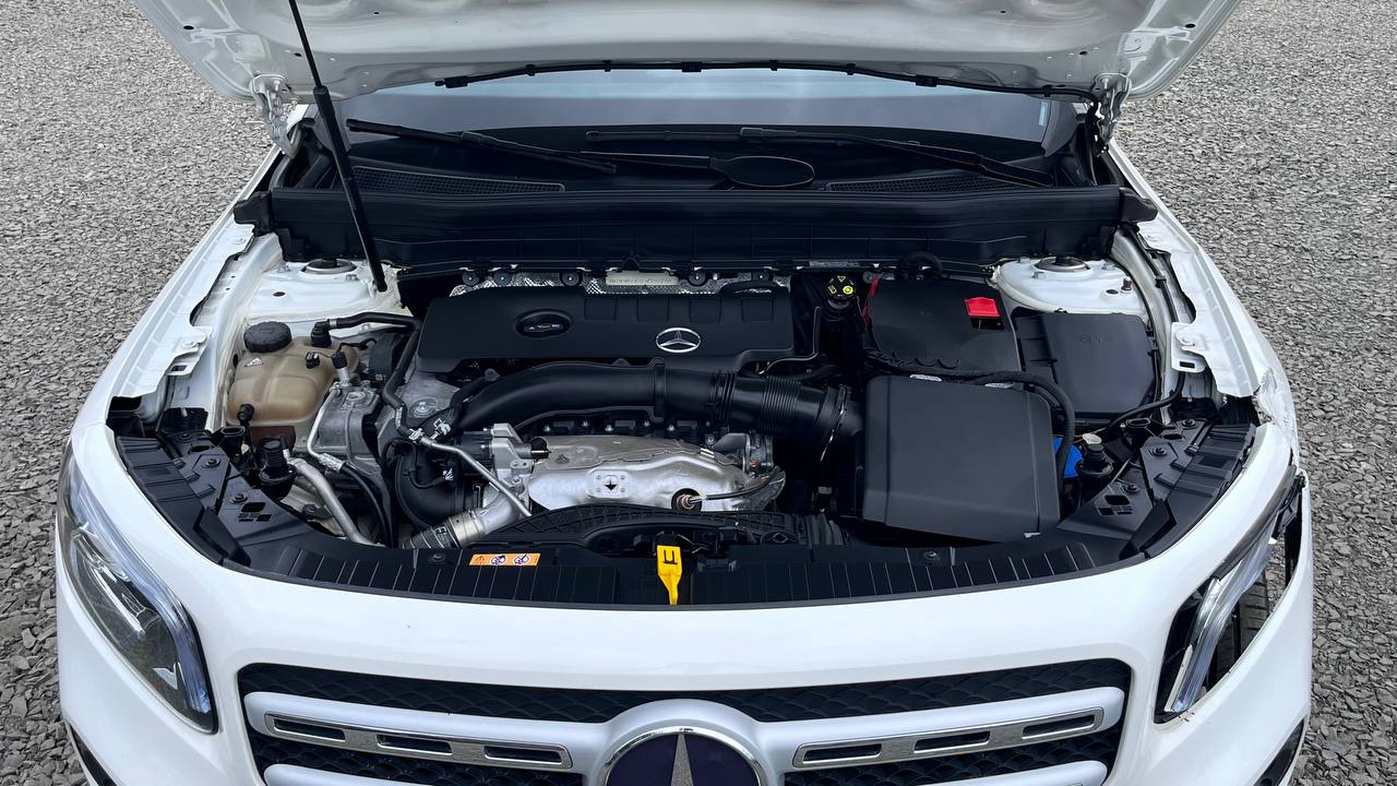 MERCEDES-BENZ GLB 250 2020