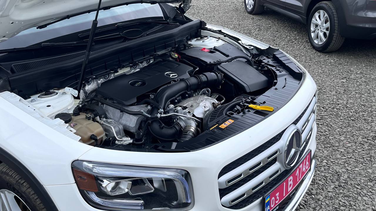 MERCEDES-BENZ GLB 250 2020