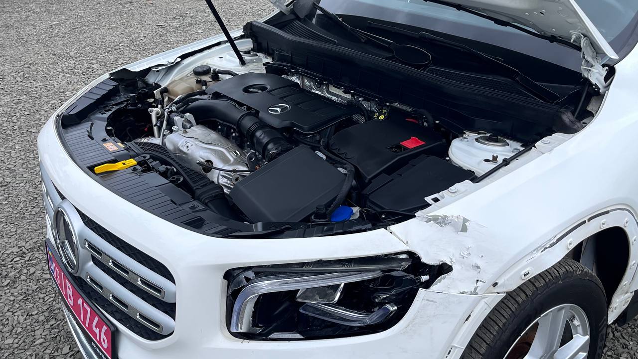 MERCEDES-BENZ GLB 250 2020
