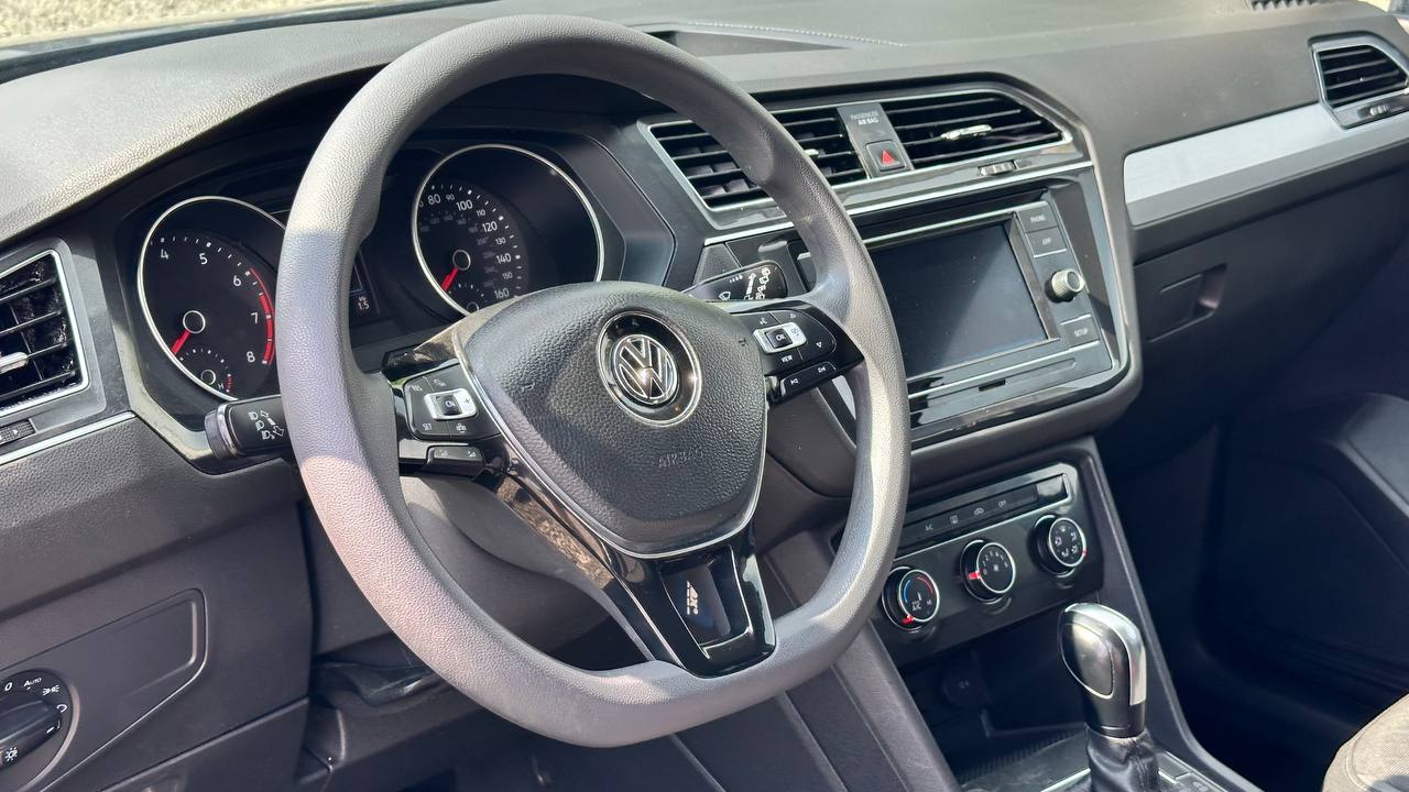 VOLKSWAGEN TIGUAN S 2018